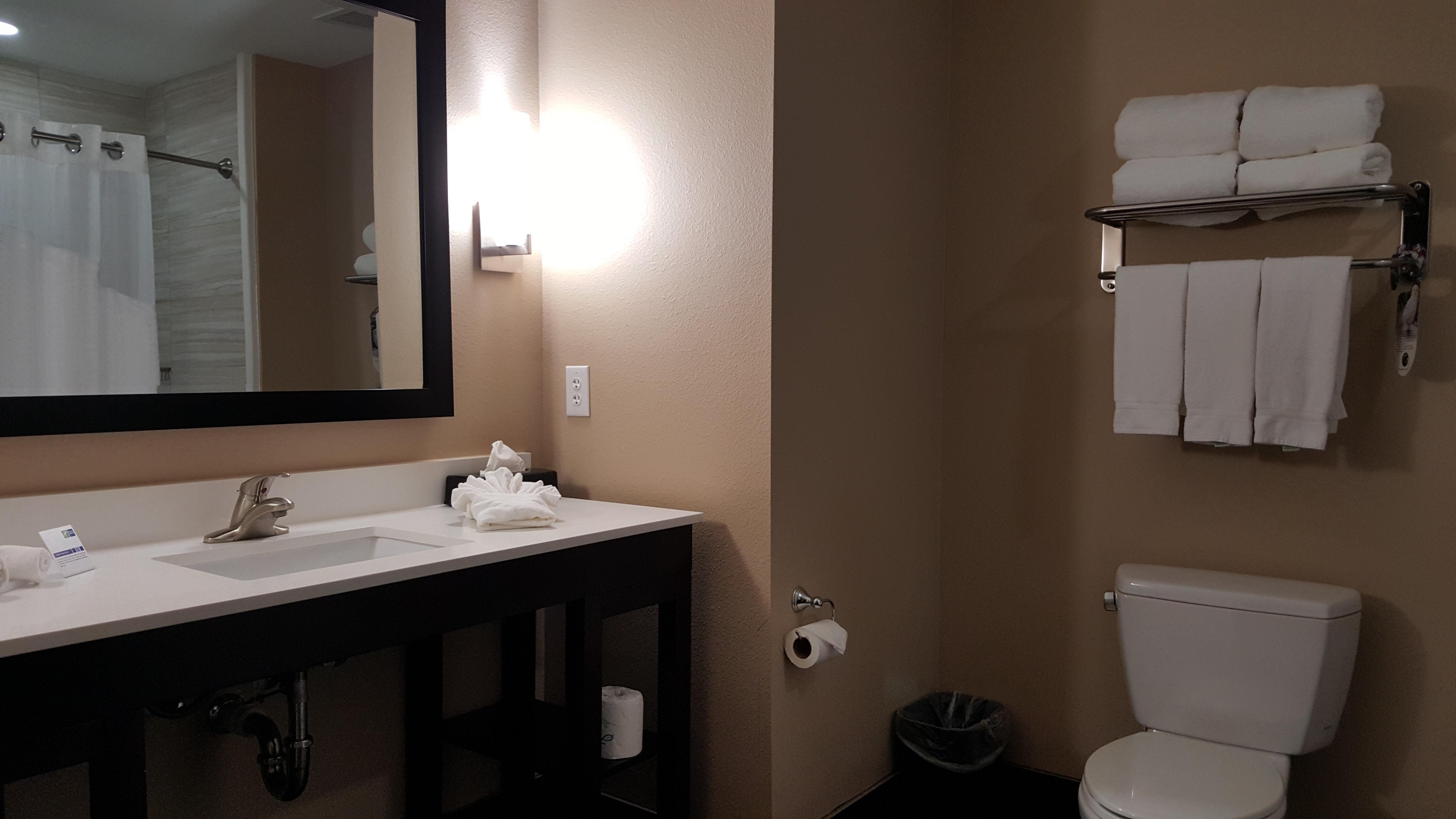 Holiday Inn Express And Suites Atascocita - Humble - Kingwood By Ihg Dış mekan fotoğraf