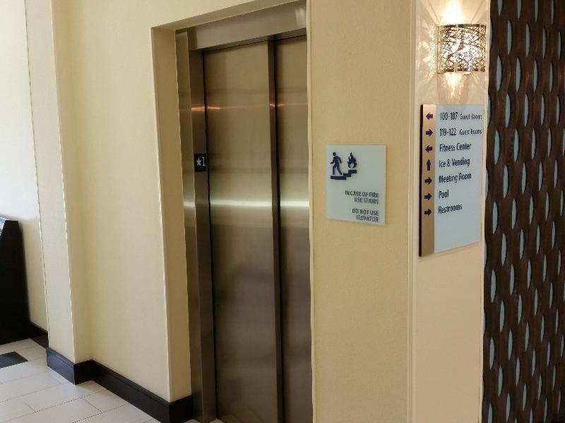Holiday Inn Express And Suites Atascocita - Humble - Kingwood By Ihg Dış mekan fotoğraf